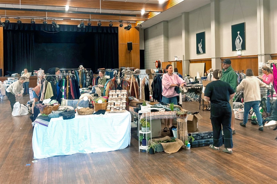 Buyers and sellers at the Jindabyne Garage Sale Trail group sale in November 2024